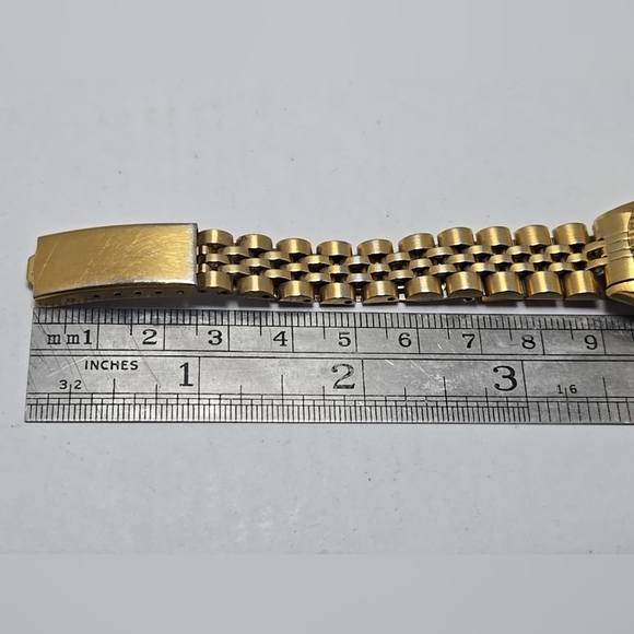 Gold Women's Watch - Picture 10 of 14